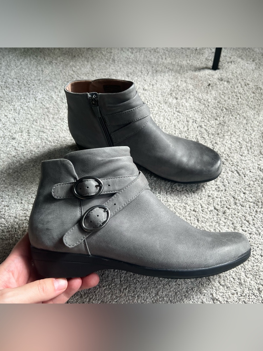 Dansko Faithe Size 39 Ankle Boots Gray Burnished Leather Buckle Straps Booties
